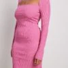 NA-KD Kleid - Rosa - Bodycon Damen Kleider 729449745 1 NA-KD Kleid - Rosa - Bodycon Damen Kleider 729449745 -KleidTraum Verkäufe 1 org zoom 158