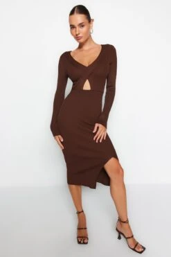 Trendyol Collection Kleid - Braun - Bodycon Damen Kleider 698679281
