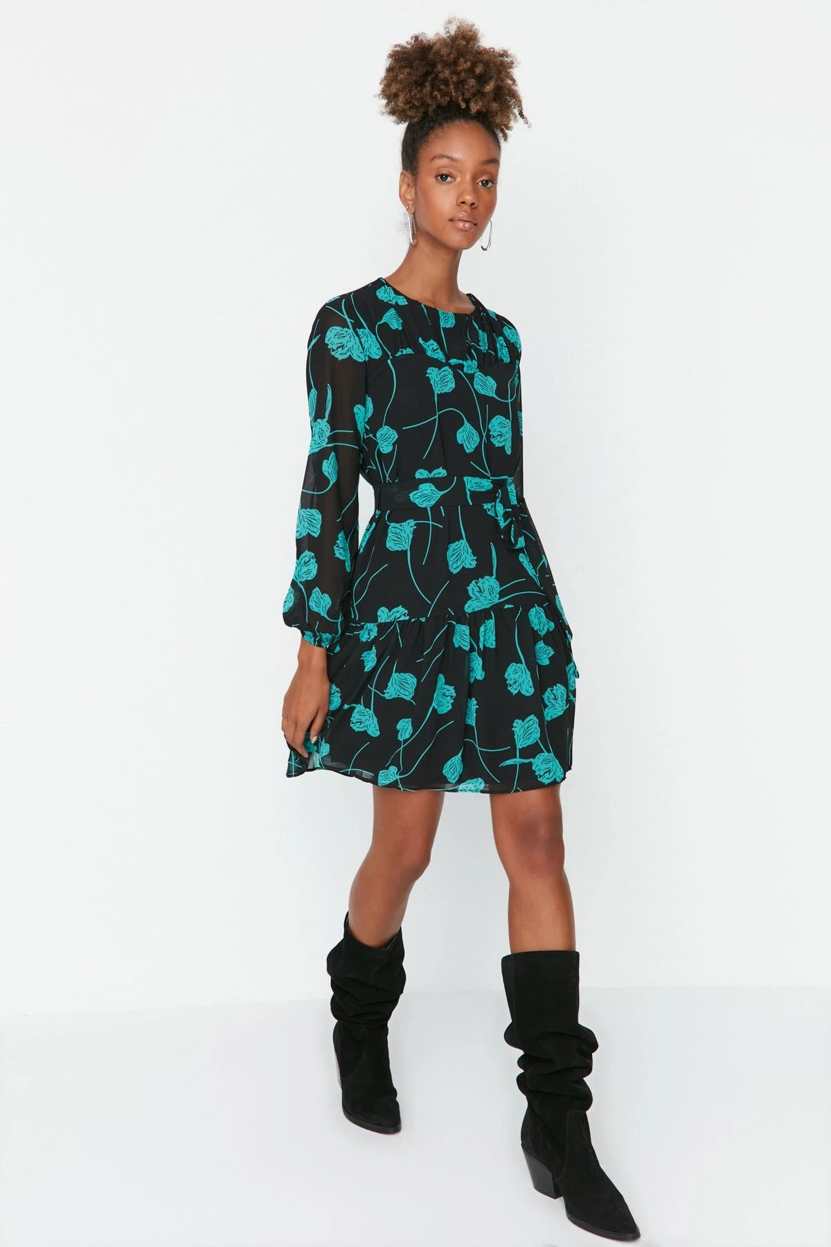 Trendyol Collection Kleid - Schwarz - Skater Damen Kleider 329263959 3 Trendyol Collection Kleid - Schwarz - Skater Damen Kleider 329263959