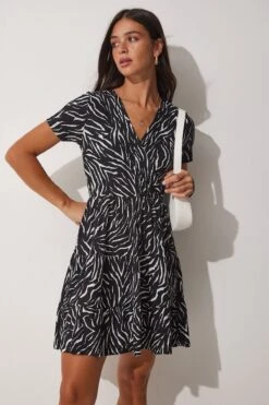 Happiness İstanbul Kleid - Schwarz - A-Linie Damen Kleider 682253035