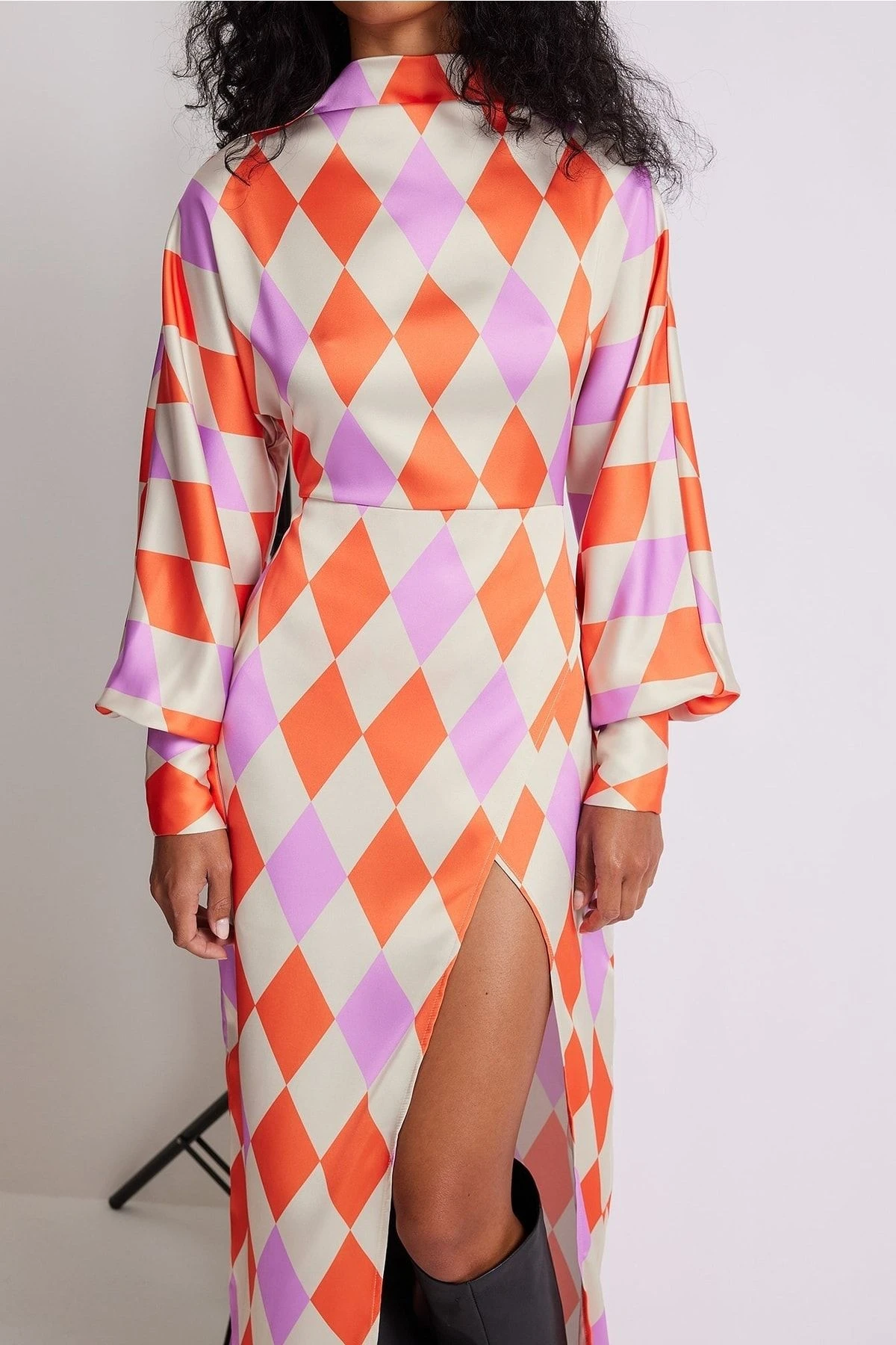 NA-KD Kleid - Mehrfarbig - Asymmetrisch Damen Kleider 729451941 5 NA-KD Kleid - Mehrfarbig - Asymmetrisch Damen Kleider 729451941 – Bild 3