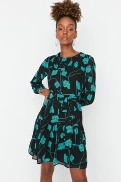 Trendyol Collection Kleid - Schwarz - Skater Damen Kleider 329263959 7 Trendyol Collection Kleid - Schwarz - Skater Damen Kleider 329263959 -KleidTraum Verkäufe 4 org zoom 82